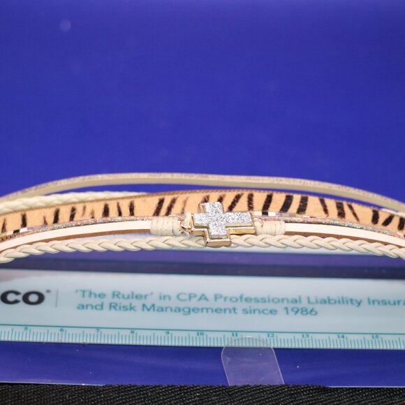 New 6 Strand Magnetic Clasp Leopard Print Braided Rhinestone Cross Bracelet - Picture 3 of 5